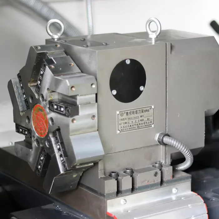 جودة عالية CK6140 Hine مع التحكم Fanuc تحول مخرطة CNC للمعادن