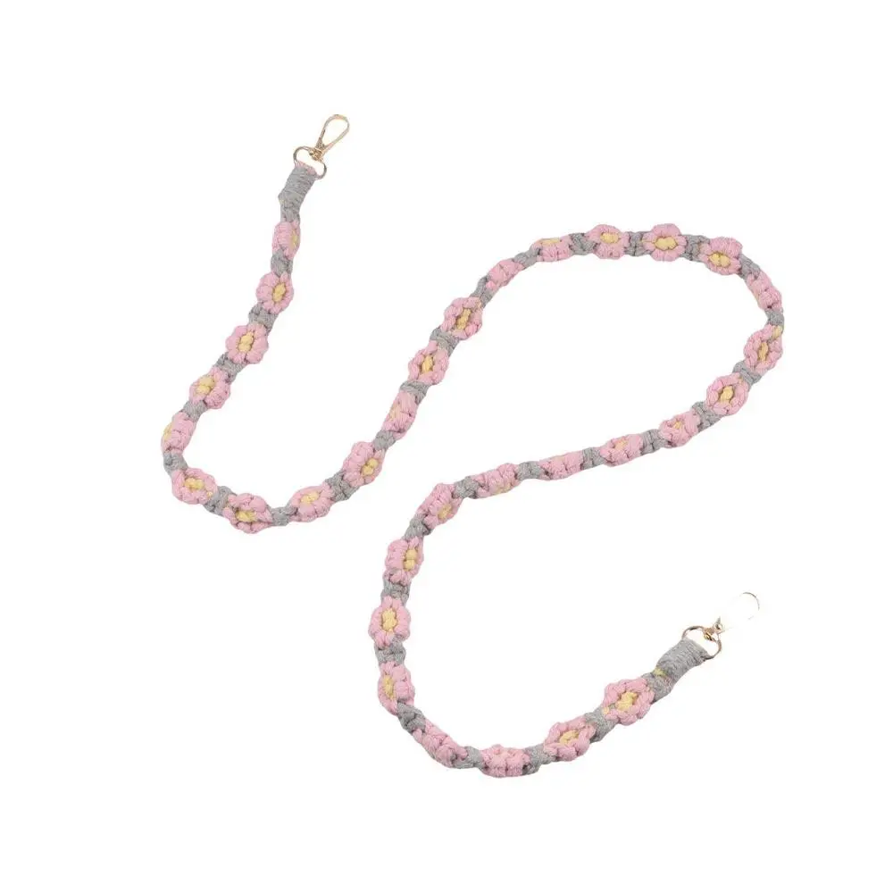 

Handmade Daisy Flower Macrame Keychain Boho Floral Cute Bohemian Key Fob Strap Cotton Rope Creative Bags Handle Chain