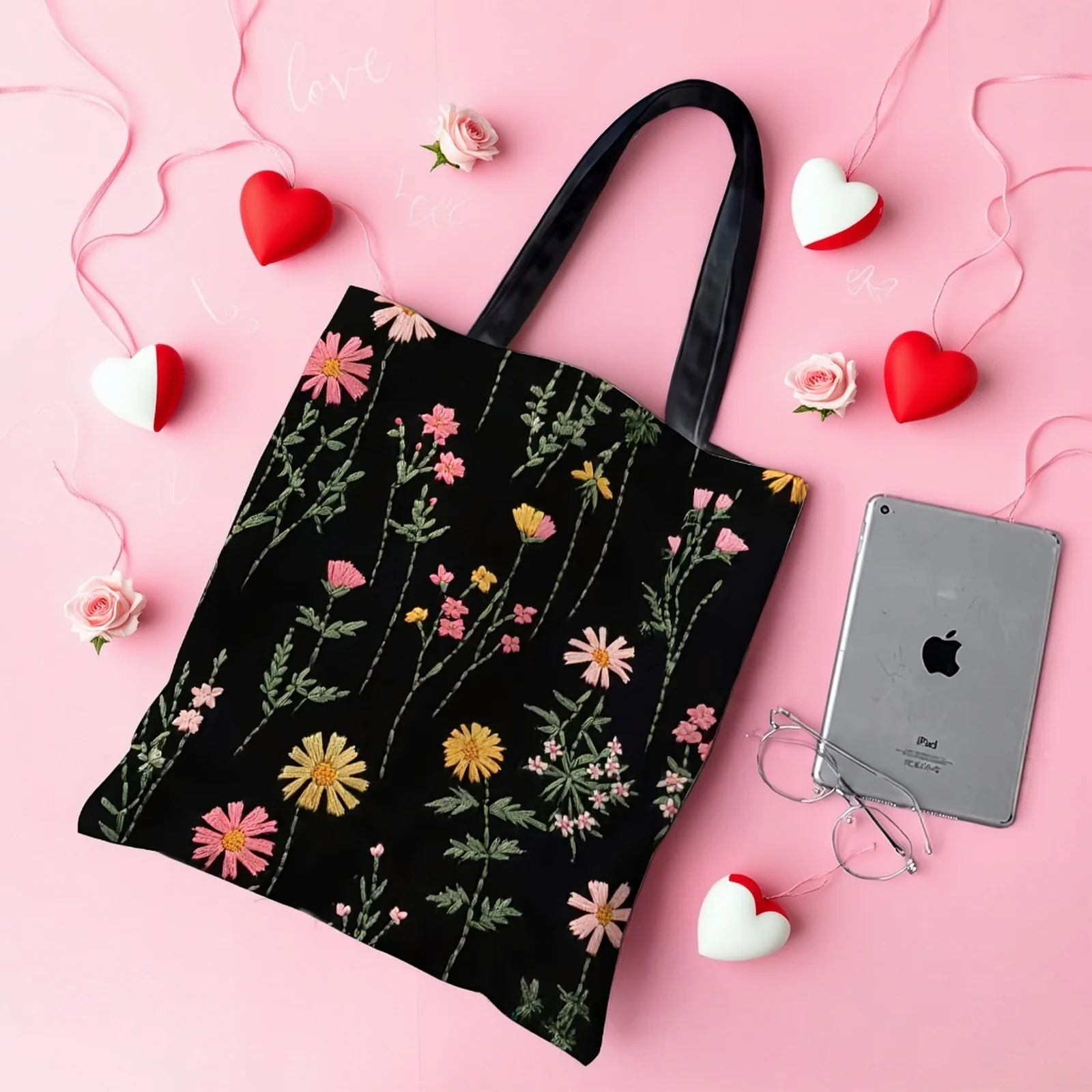 1 Floral Embroidery, Black Background Printed Shoulder Bag, Suitable for Shopping, Fun Design
