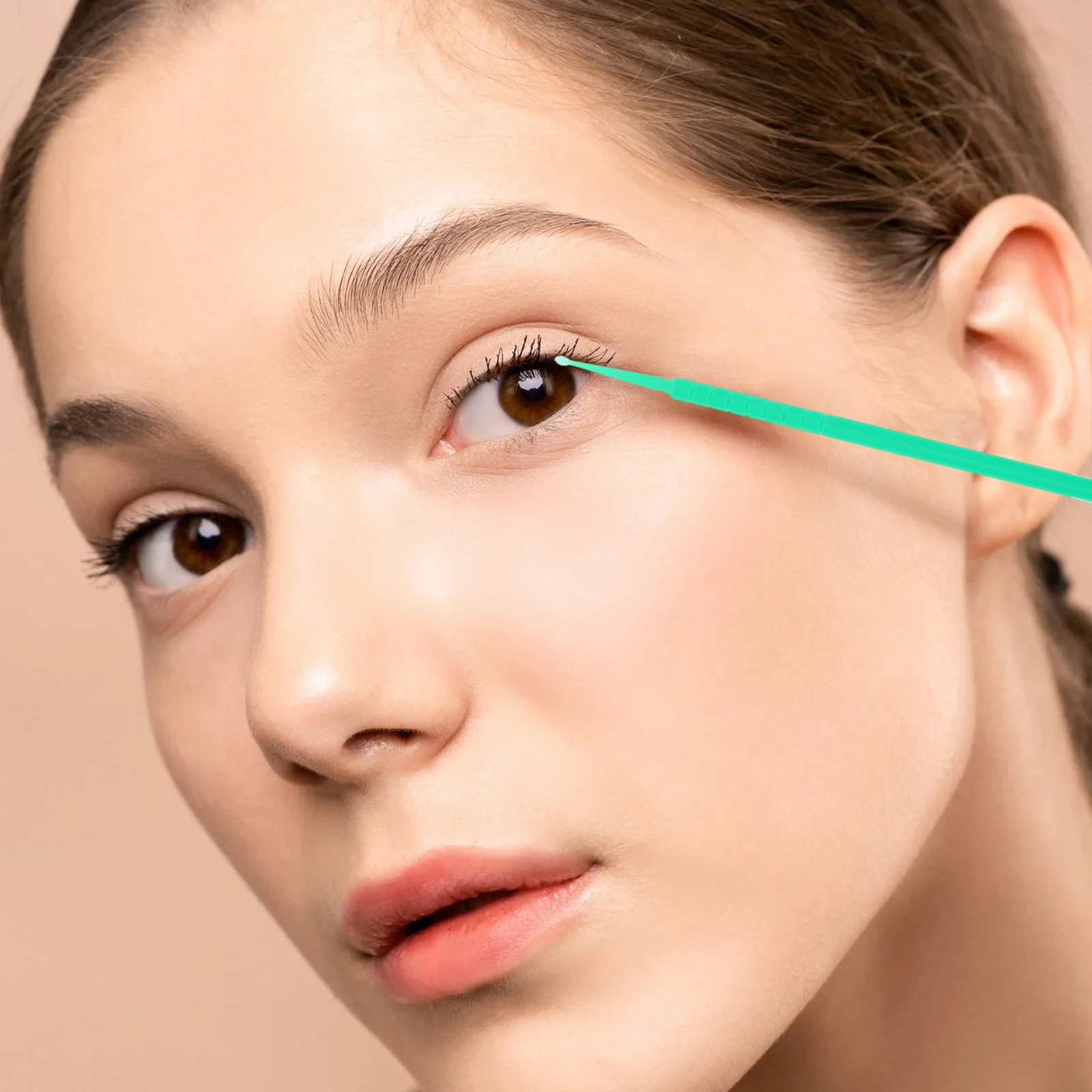 

600 Pcs Eyelash Remover Swab Plastic Rod Makeup Tool Eyebrow Brush Grafting Cleaning Accessories Practical Reliable