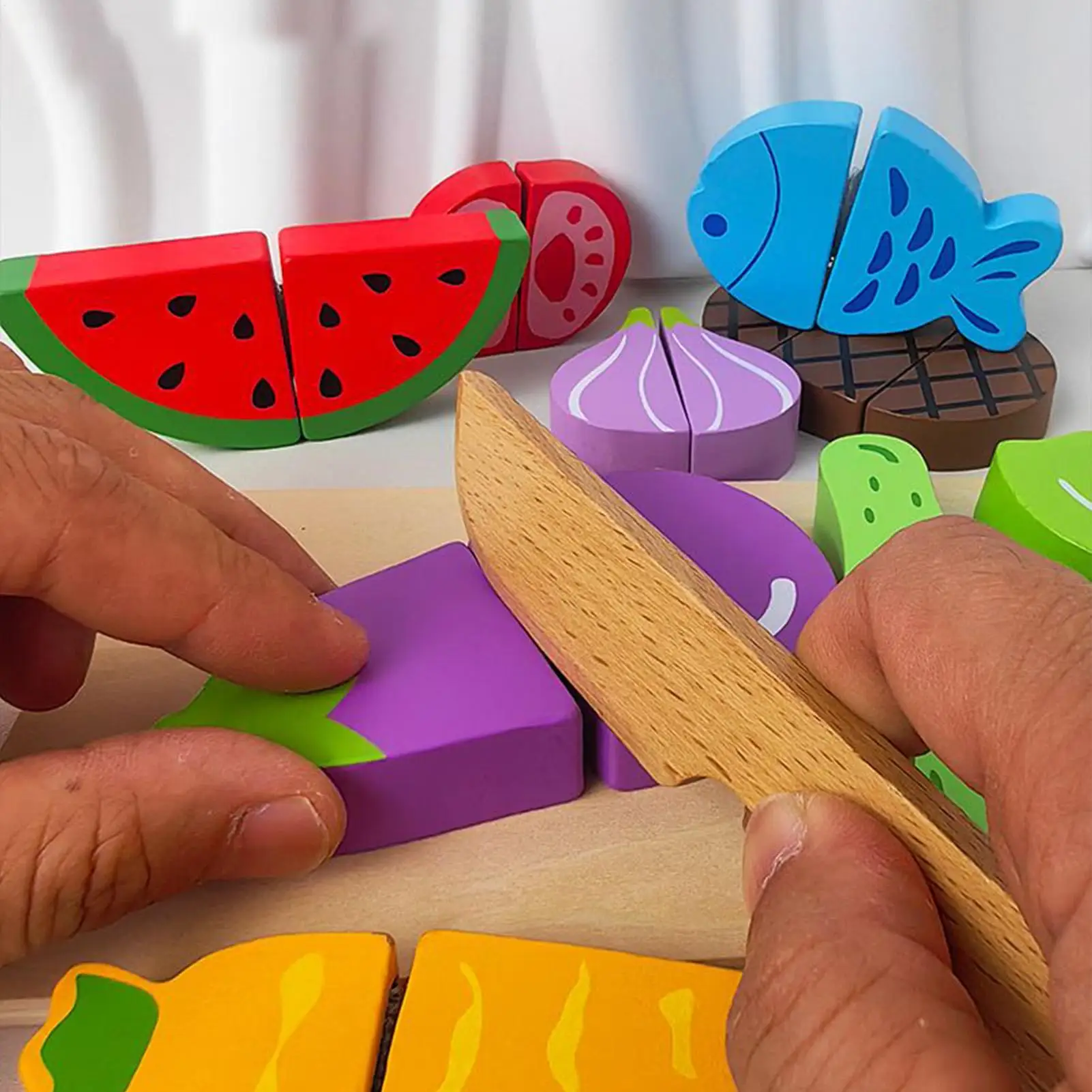 لعبة قطع الفاكهة للأطفال ألعاب تقطيع الخضروات الخشبية المغناطيسية للطعام مجموعة قطع المنزل ألعاب تعليمية مونتيسوري