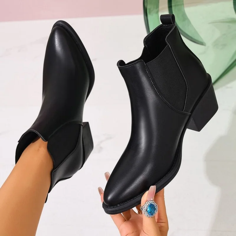 

British-style large-sized pointed-toe mid-heel ankle boots for women's 2025 autumn new chunk-heeled export Chelsea boots