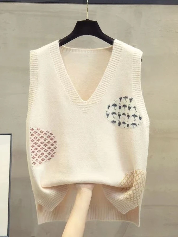 Fashionable Knitted Vest Top Women's Outerwear Sweater Warm V-Neck Loose Fit  Color Autumn Season European Style