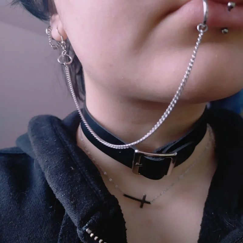 1PC No Piercing Cosplay Props Anime Earrings Fake Lip Ring with Long Chain lip Clip Fake Piercing Septum Goth Ear Pierc Jewelry