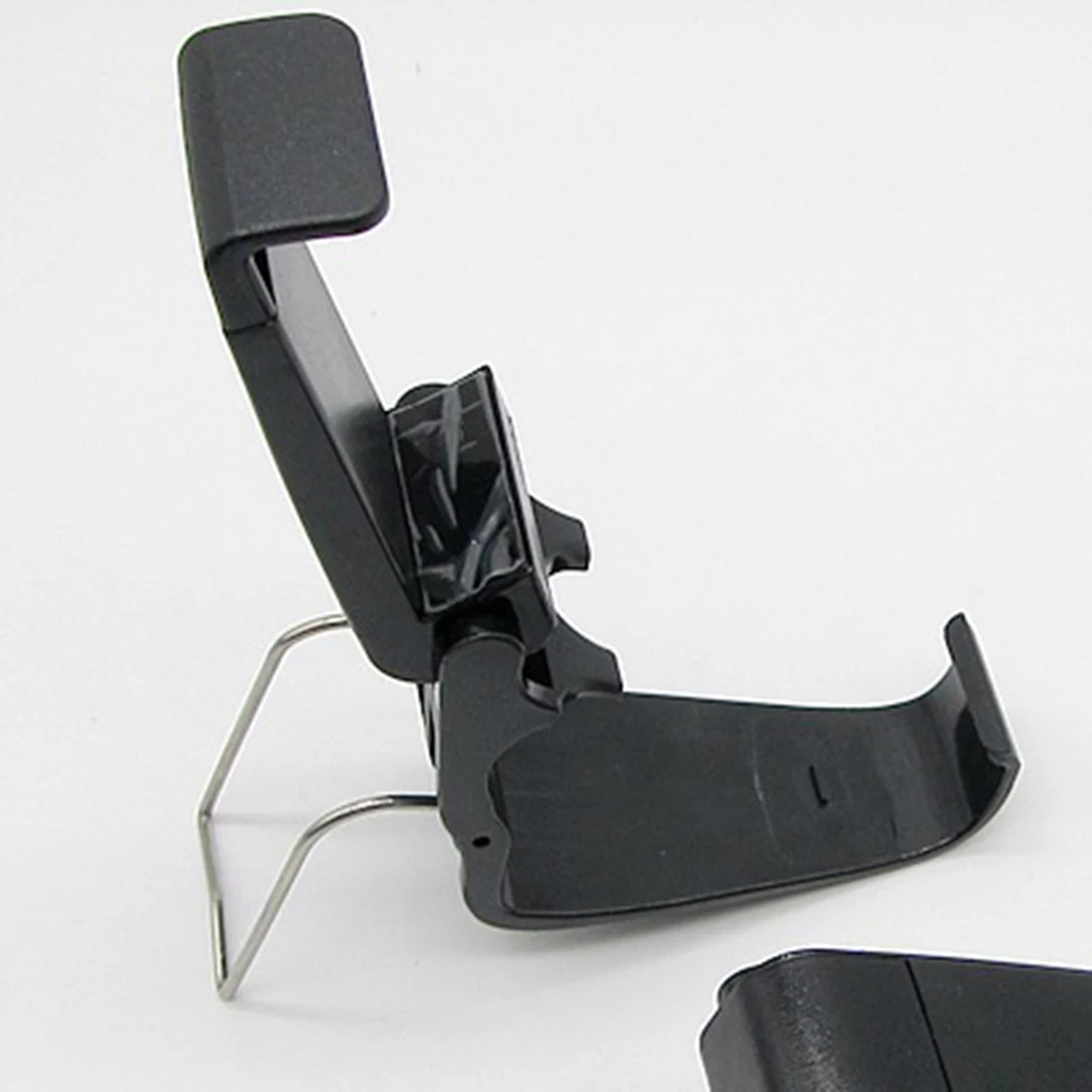 

2Pcs Universal Gamepad Bracket Phone Mount Ergonomic Design for Mobile Gaming Controller Clip Stand Black Gamepad Stand