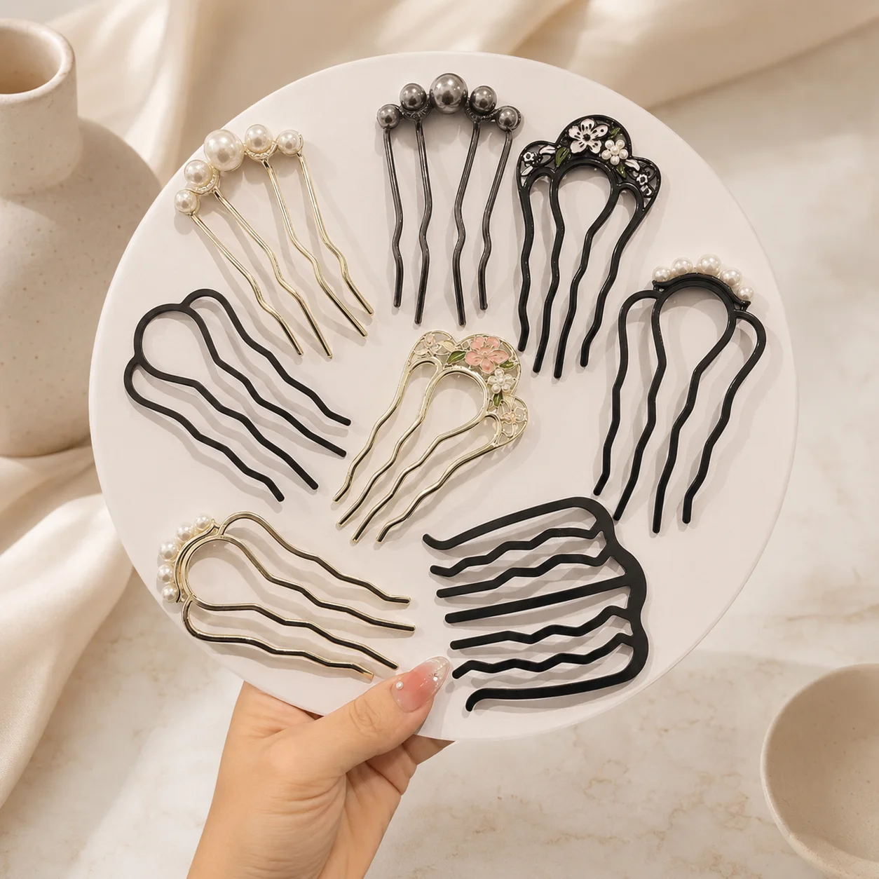 Alloy Hair Fork for Women Korean Pearl U Shaped Hair Pin Floral Bun Holder Non Slip Updo Hair Stick Wedding New Hair Accessories view 2