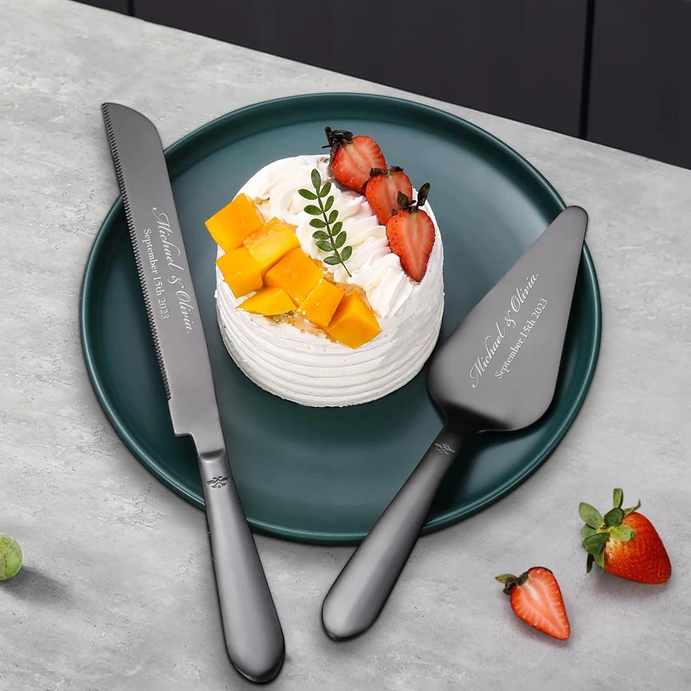 Personalized Stainless Steel Wedding Cake Knife Set Custom Name Cake Decoration Tableware Knife and Fork Bride Party  Gift