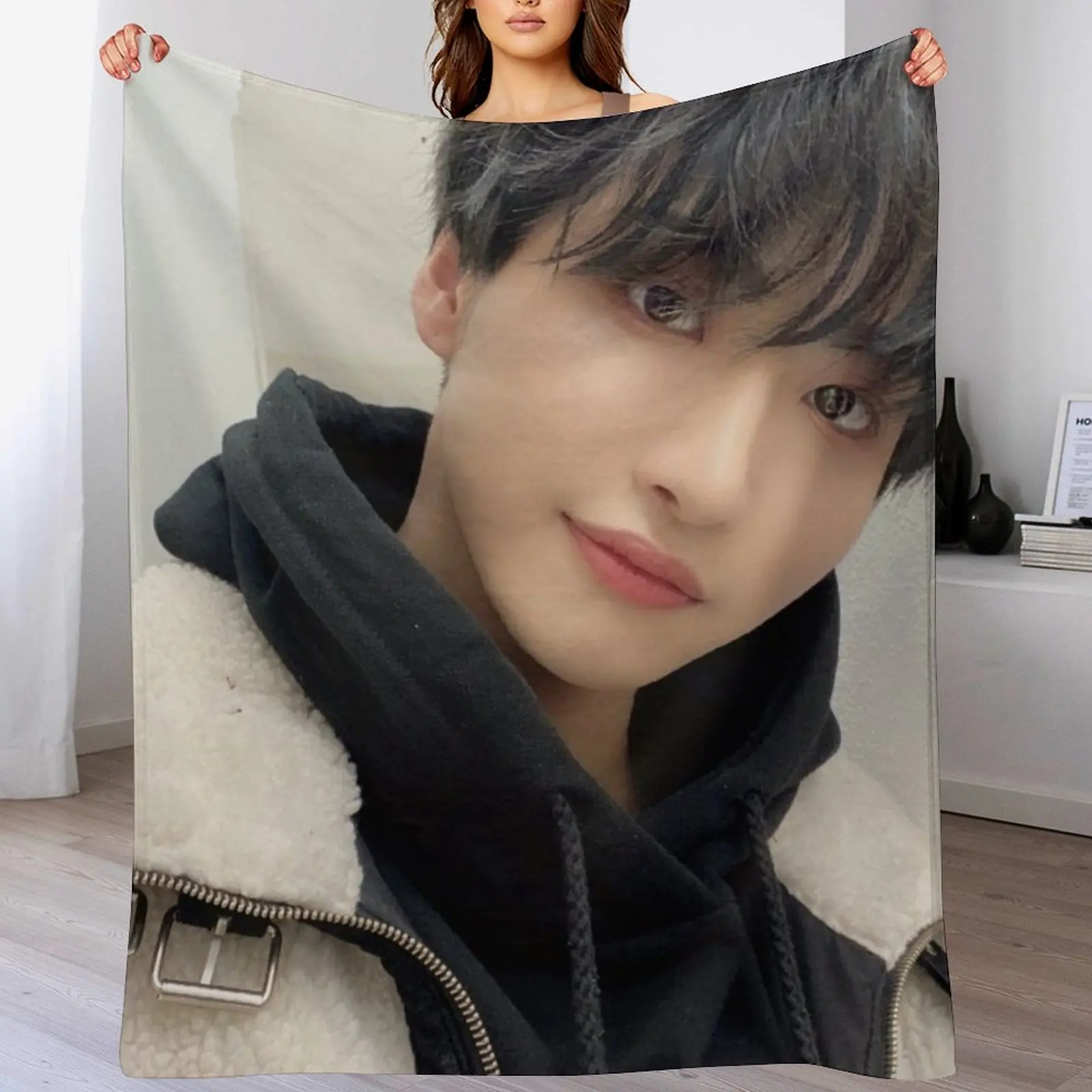 ATEEZ Seonghwa Throw Blanket Thin blankets and throws for babies Blankets