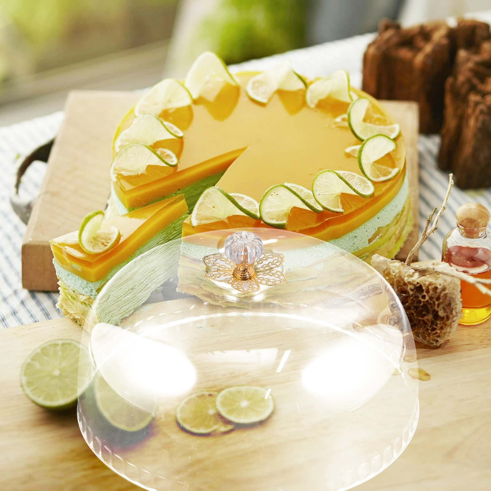 

Reusable Clear Cake Dome Transparent Food Cover Versatile Acrylic Dessert Protective Cover Food Display Dome Cake Covers