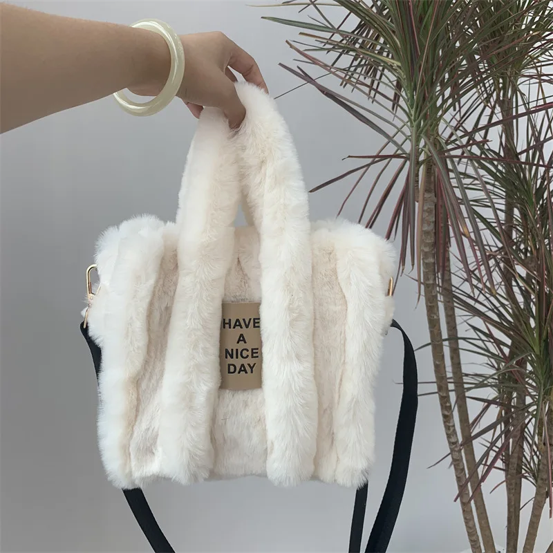 2023 Autumn And Winter New Imitation Rabbit Fur Tote Bag Women Large-capacity Shoulder Bag Messenger Bag Leisure Plush Fur Bag