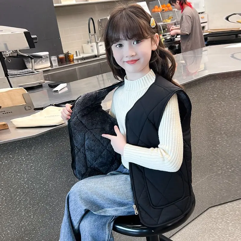 

Новинка 2024, осенне-зимний жилет на флисовой подкладке для мальчиков и девочек, теплая стильная куртка с внутренним слоем