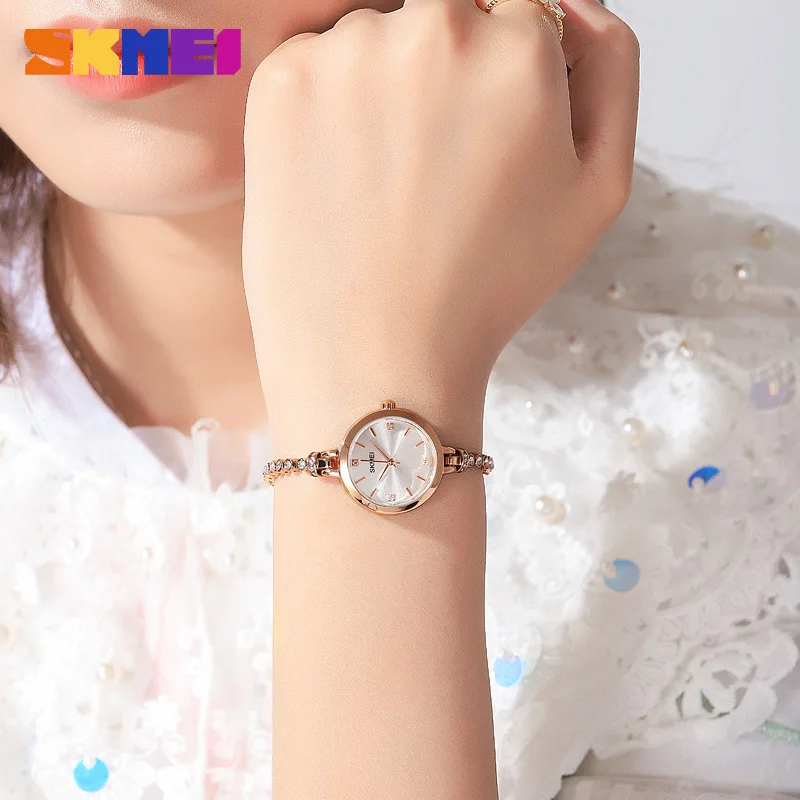 Reloj de pulsera redondo pequeño y ligero para mujer, reloj de cuarzo impermeable que combina con todo