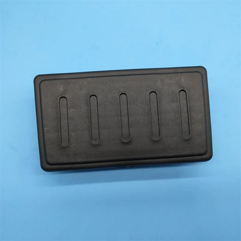 For NISSAN 2005-2010 TIIDA LIVINA SYLPHY 1.6 Air Filter Housing Cover Air Filter Bracket