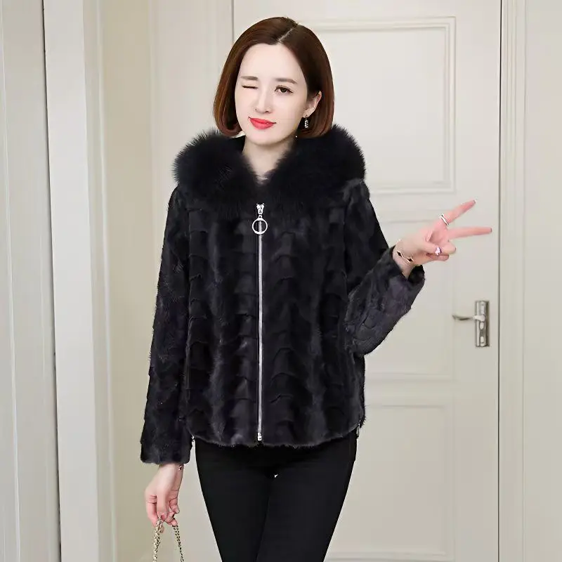 Cappotto di pelliccia di visone naturale Parka invernale da donna Giacca di visone Spessore caldo collo di pelliccia di volpe Capispalla con cappuccio