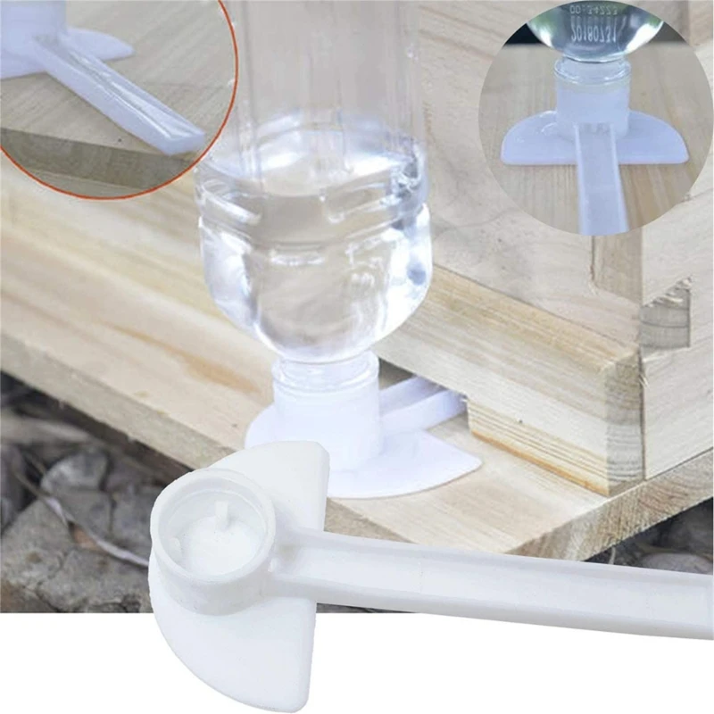 20 個散水ツール昆虫ウォーターディスペンサーミツバチドリンクディスペンサー給餌ツール