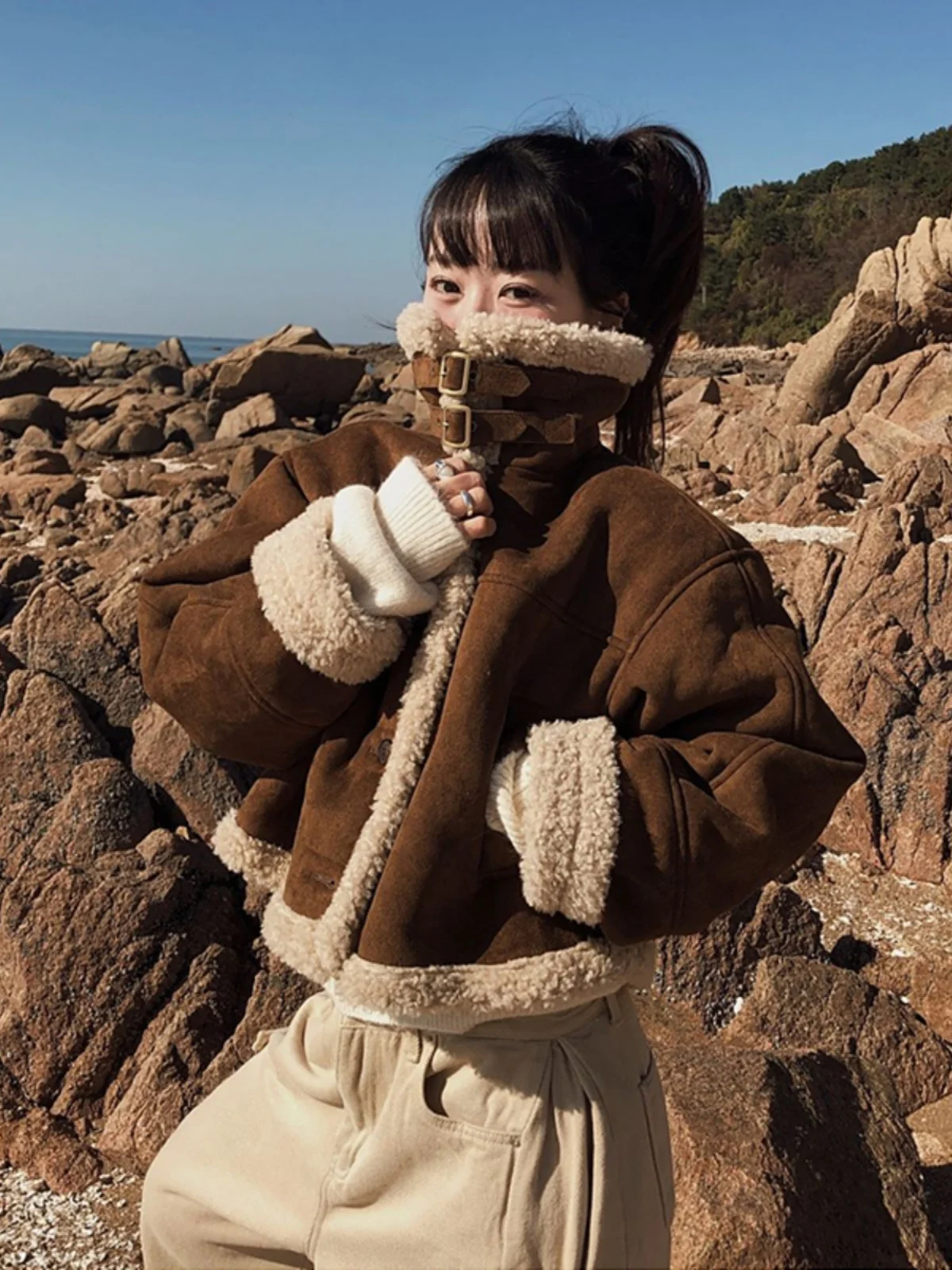 

Winter Cotton Jaet Women's Faionable Korean Sle Motorcycle Design Fur Leather Inteated ort Size Women's Coat