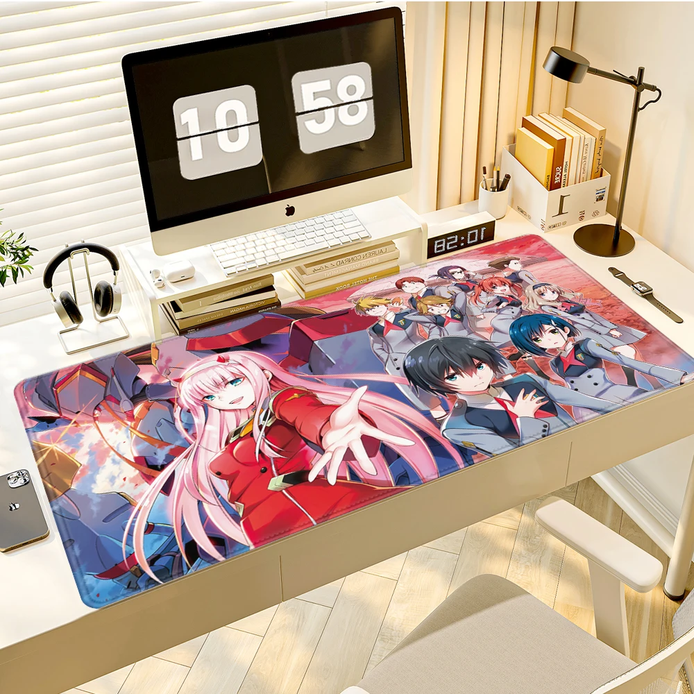 

Коврик для мыши 80X40 Hot HYBXAXC DARLING IN THE FRANX, комикс-тематика, с противоскользящим и износостойким покрытием, подходит для настольных компьютеров и ноутбуков.