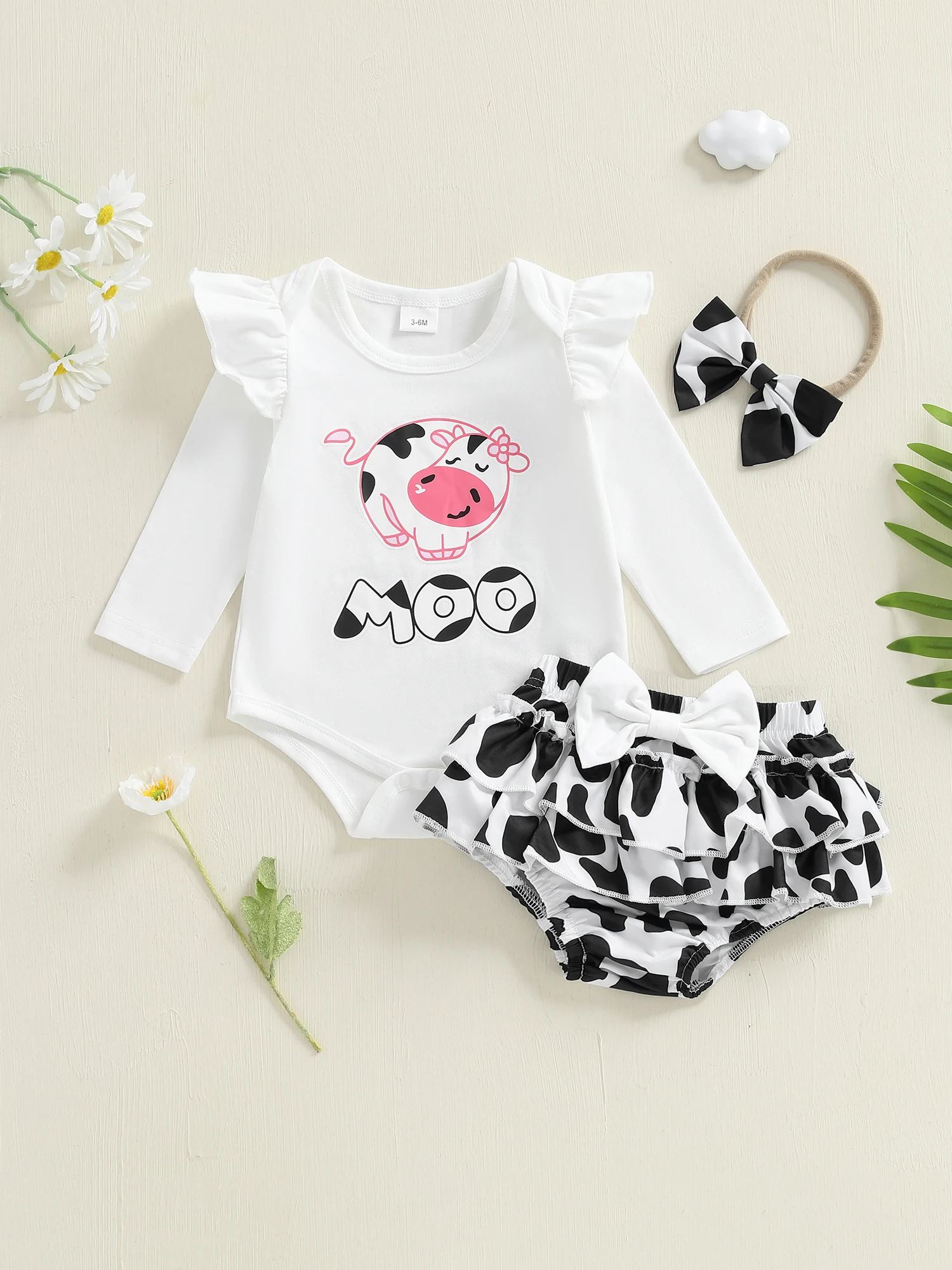 

Комплект одежды из двух предметов для маленьких мальчиков: футболка с короткими рукавами и принтом динозавра и шорты с эластичной резинкой на талии, комплект летней одежды для детей