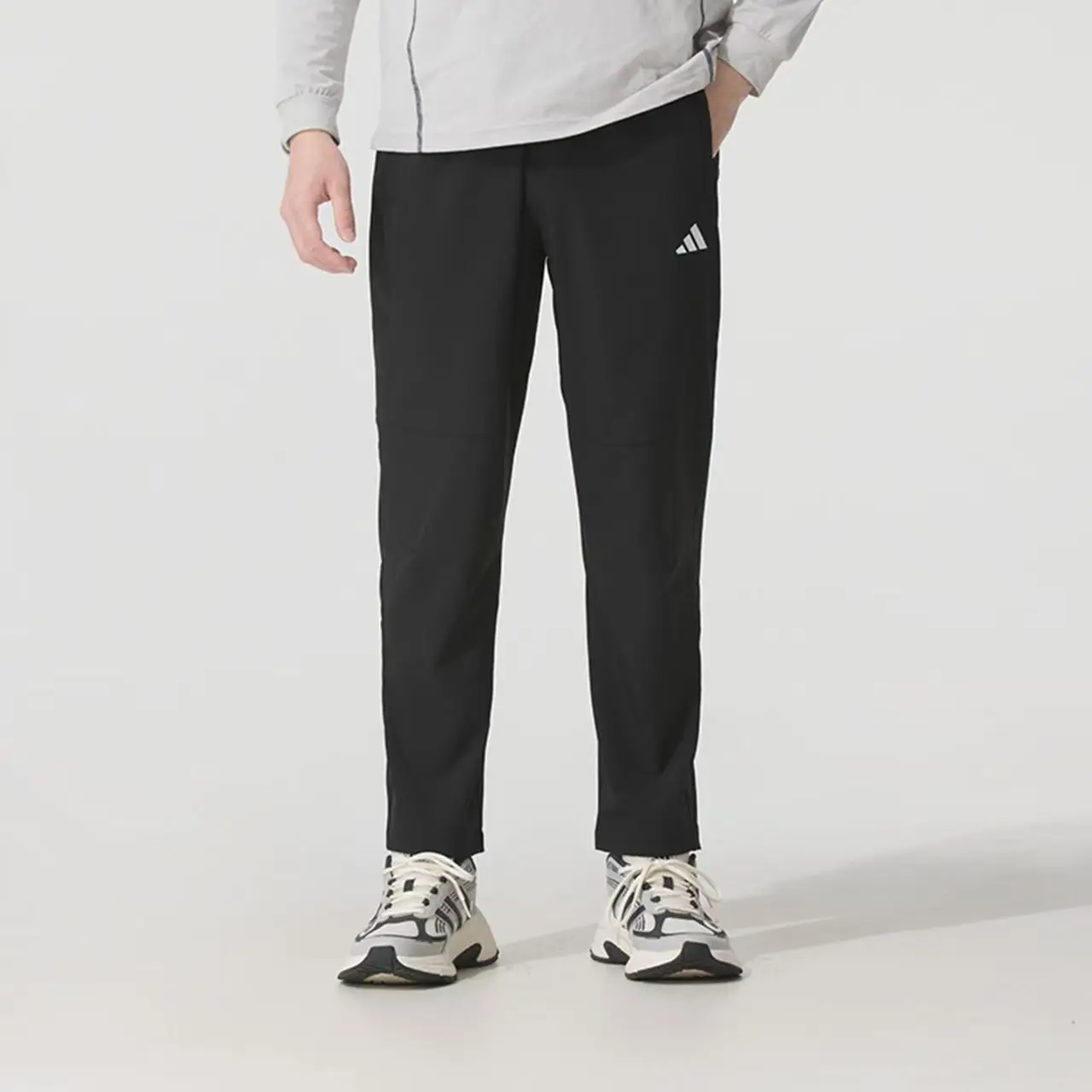 Adidas Must Haves Entry Tracksuitbottoms Climacool Sports Pants for Men, Fashionable, Comfortable, Versatile, Skin-Friendly Kc2877