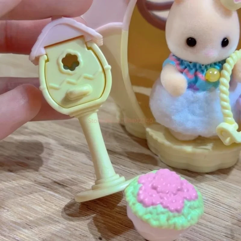 Offre spéciale arrivée Sylvanian oeufs de pâques jouant maison jouets scène compagnon jouet mignon Anime Figure pour fille anniversaire Festival cadeaux