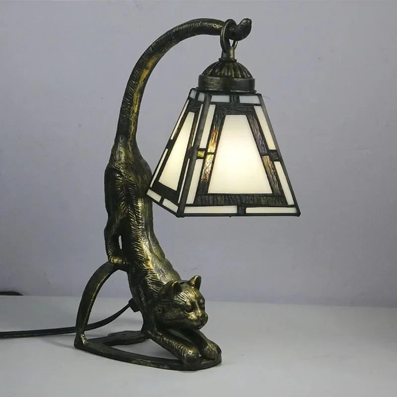 Cat Art Stained Glass Tiffany Dragonfly Pattern Table Desk Lamp Night Light eyes light up