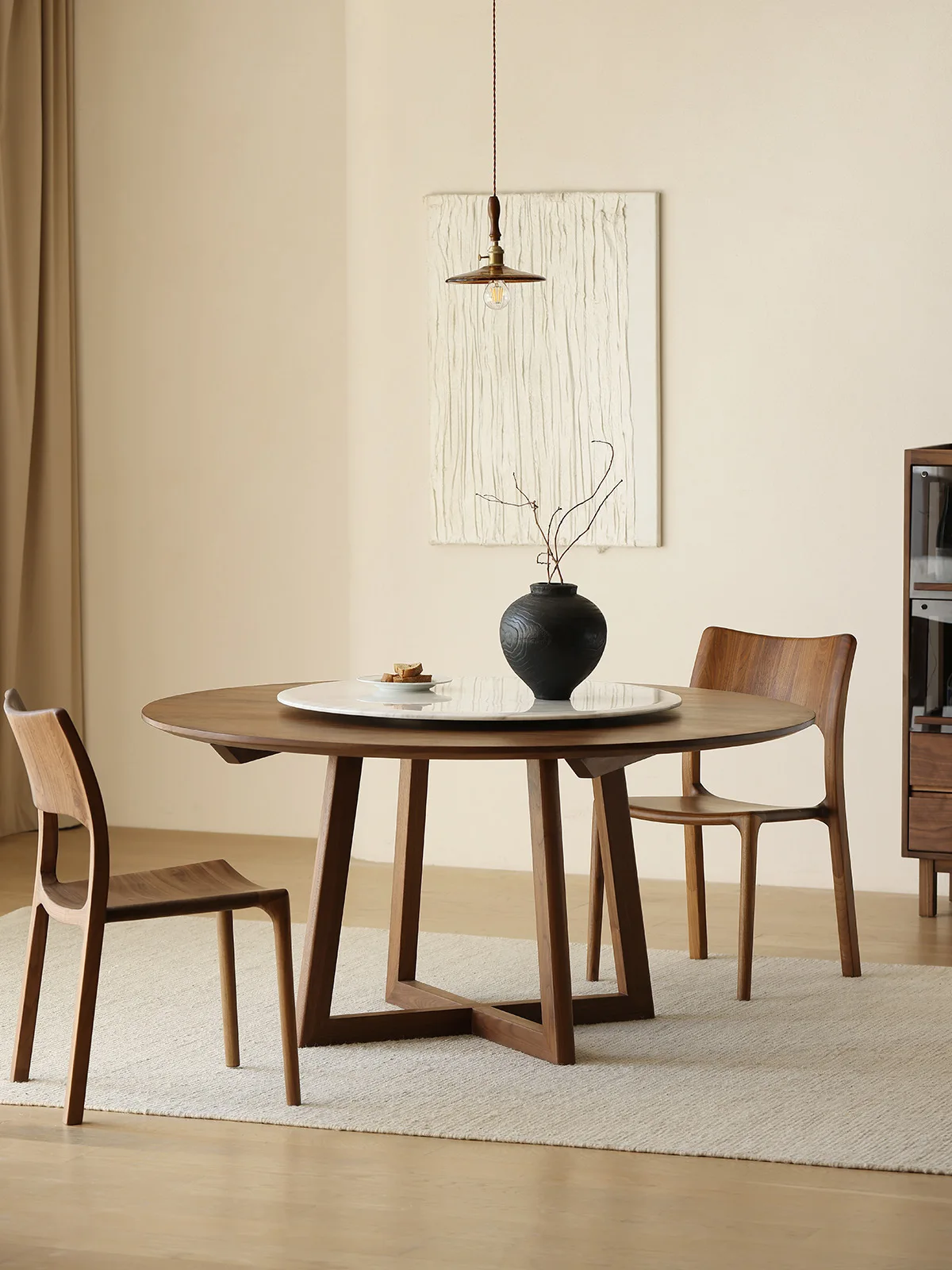 All solid wood round table, black walnut solid wood dining table, small household with turntable rotation
