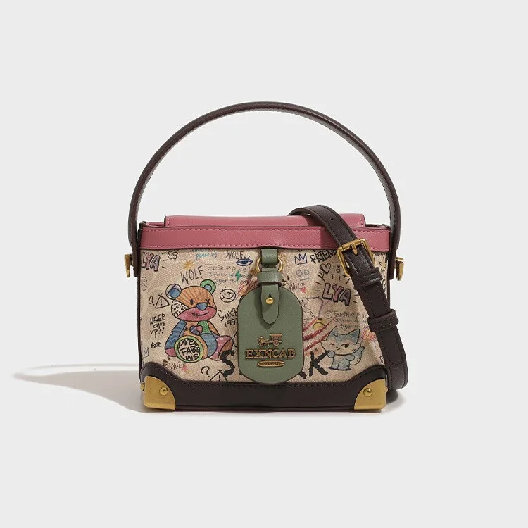 

Trendy Minimalist Diaper Bags: Women's Luxury Leather Crossbody Messenger, Elegant Simple Vintage Fashionable Large Tote Bag