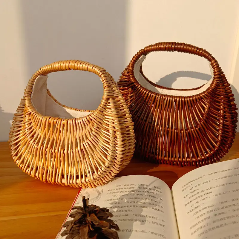 

Summer fashion retro women's willow vine woven hollow shell handbag random large capacity large capacity travel beach braid clut