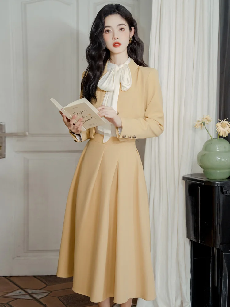 Real Photos in Stock: New Women's Elegant Celebrity High-end Butter Yellow Coat and Skirt Two-piece Outfit Female Office Lady