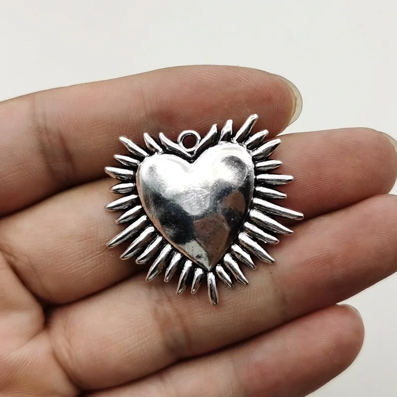 5PCS Retro Gothic Zinc Alloy Sacred Heart Drip Oil Pendant Angel Love DIY Earrings Necklace Accessories ef4973