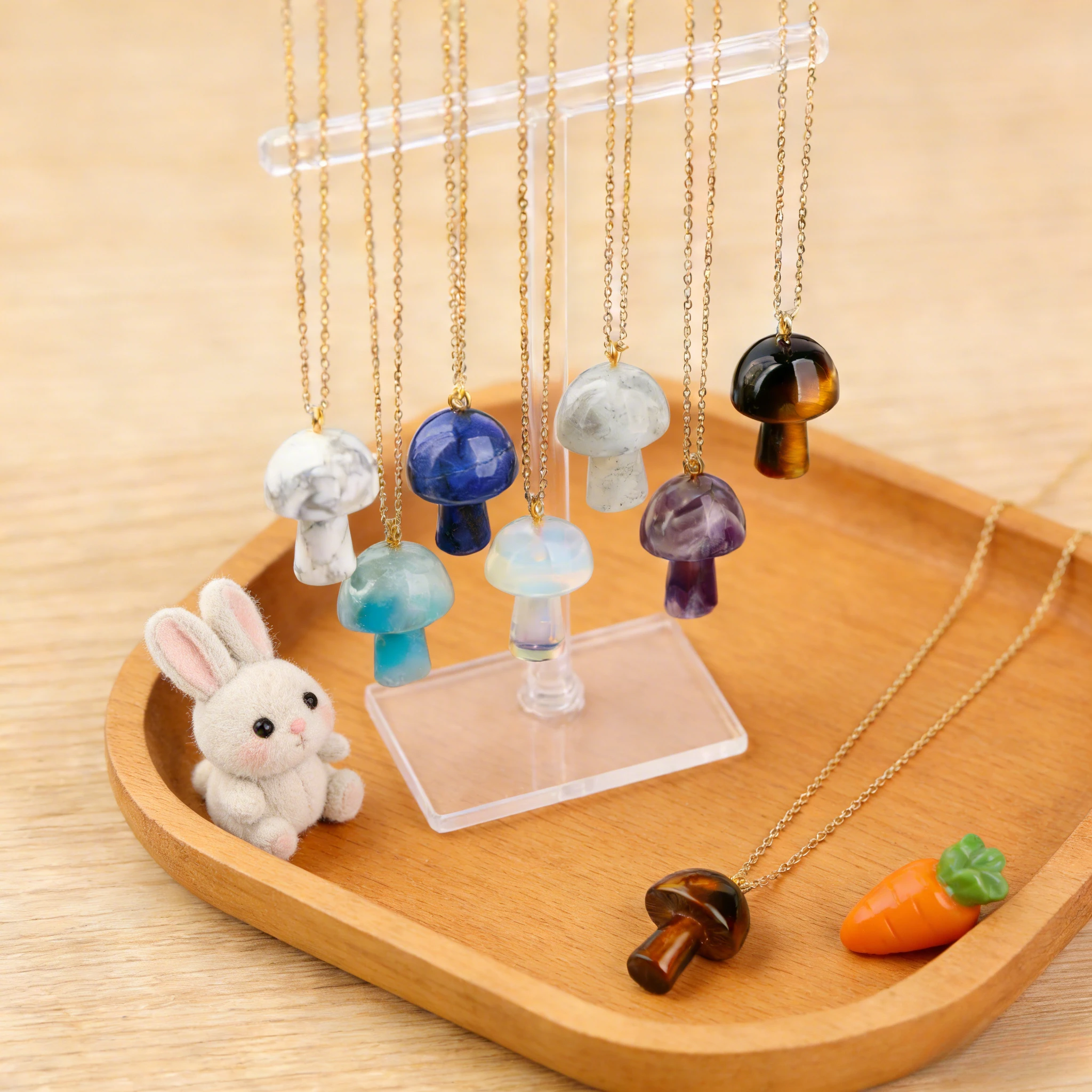 Mushroom Pendant Necklace Natural Rose Quartz Amethyst Necklace Gold-Plated Chain Playful Cute Style Necklace Jewelry Accessory