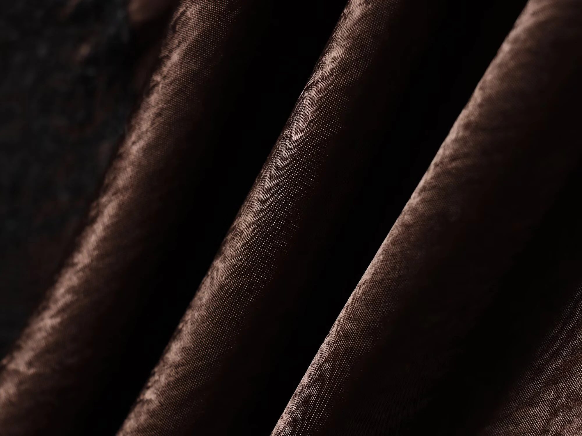 2025年冬新作 レディース フレンチレトロ アシンメトリー レーステクスチャ ストラップドレス サテンテクスチャ