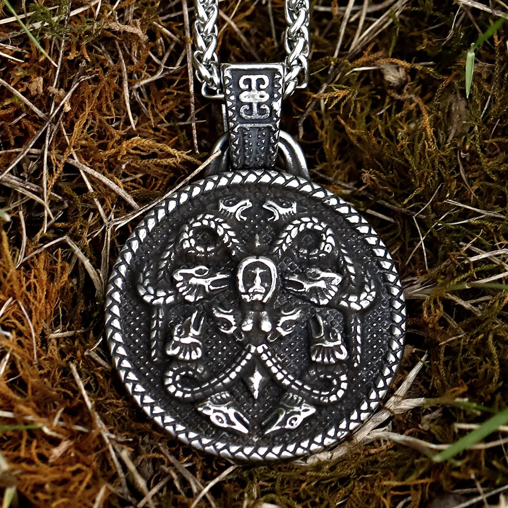 

Stainless Steel Nordic Viking Wolf Head Half Moon Men's Pendant Necklace Pentagram High Quality Animal Jewelr free shipping