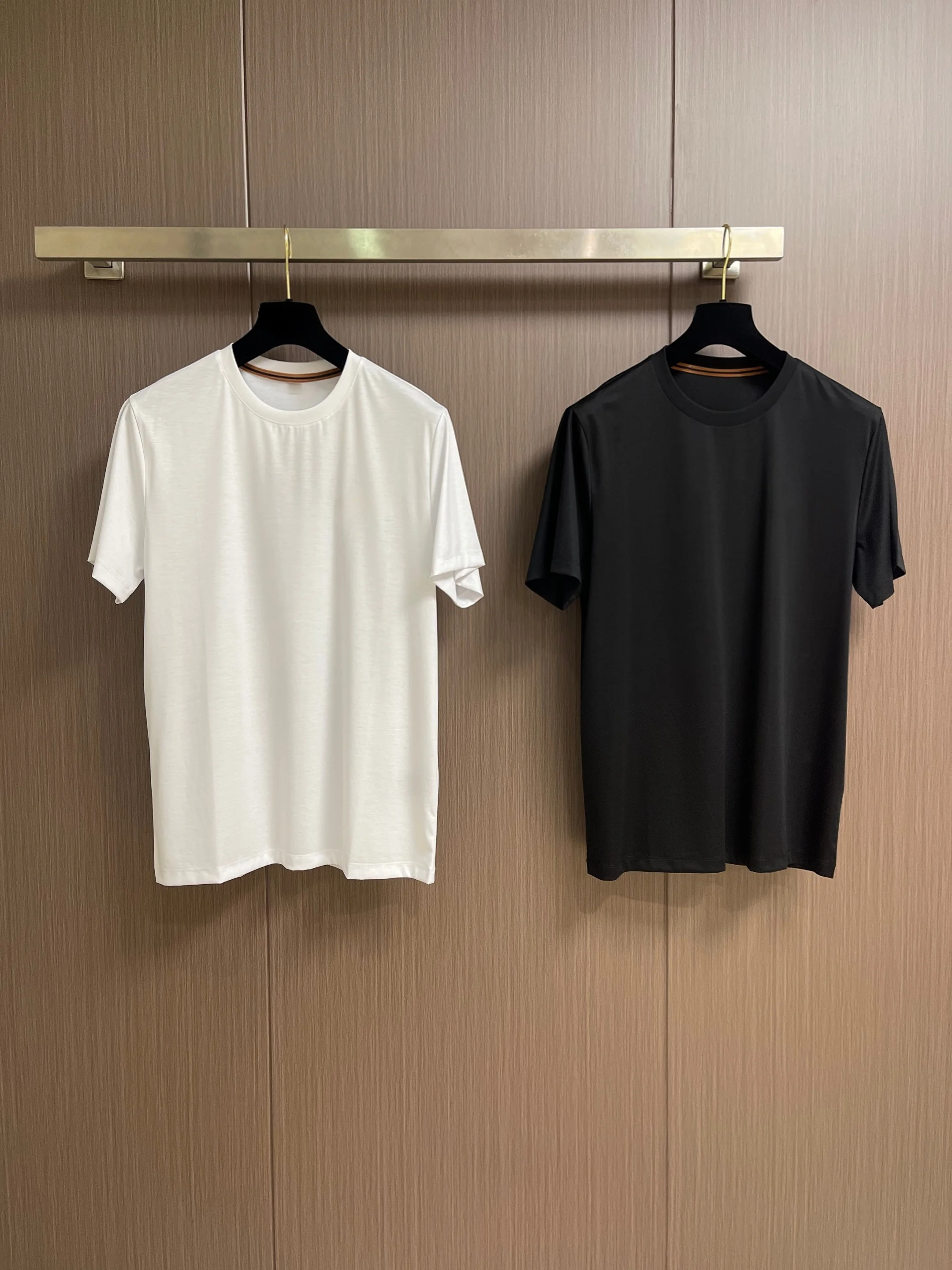 

Italian Style Men's Casual Cotton T-Shirt round Neck Short Sleeve Pure Color Long Velvet Spring Summer Fashion Basic Fit Knit...