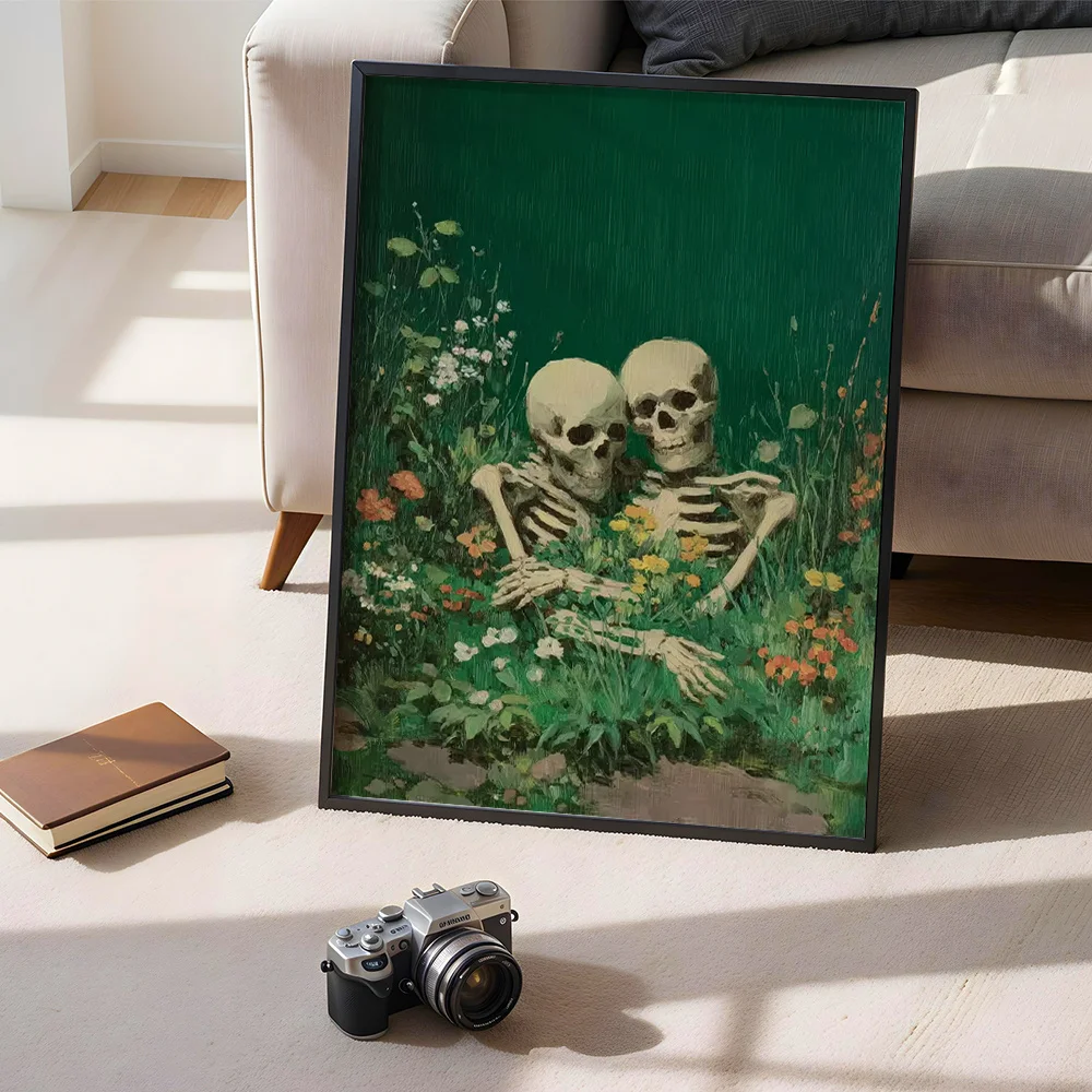 Vintage Embracing Skeleton Couple Canvas Wall Art,2D Print,Wall Decor For Living Room Bedroom,Halloween Themed Home Decor Gift
