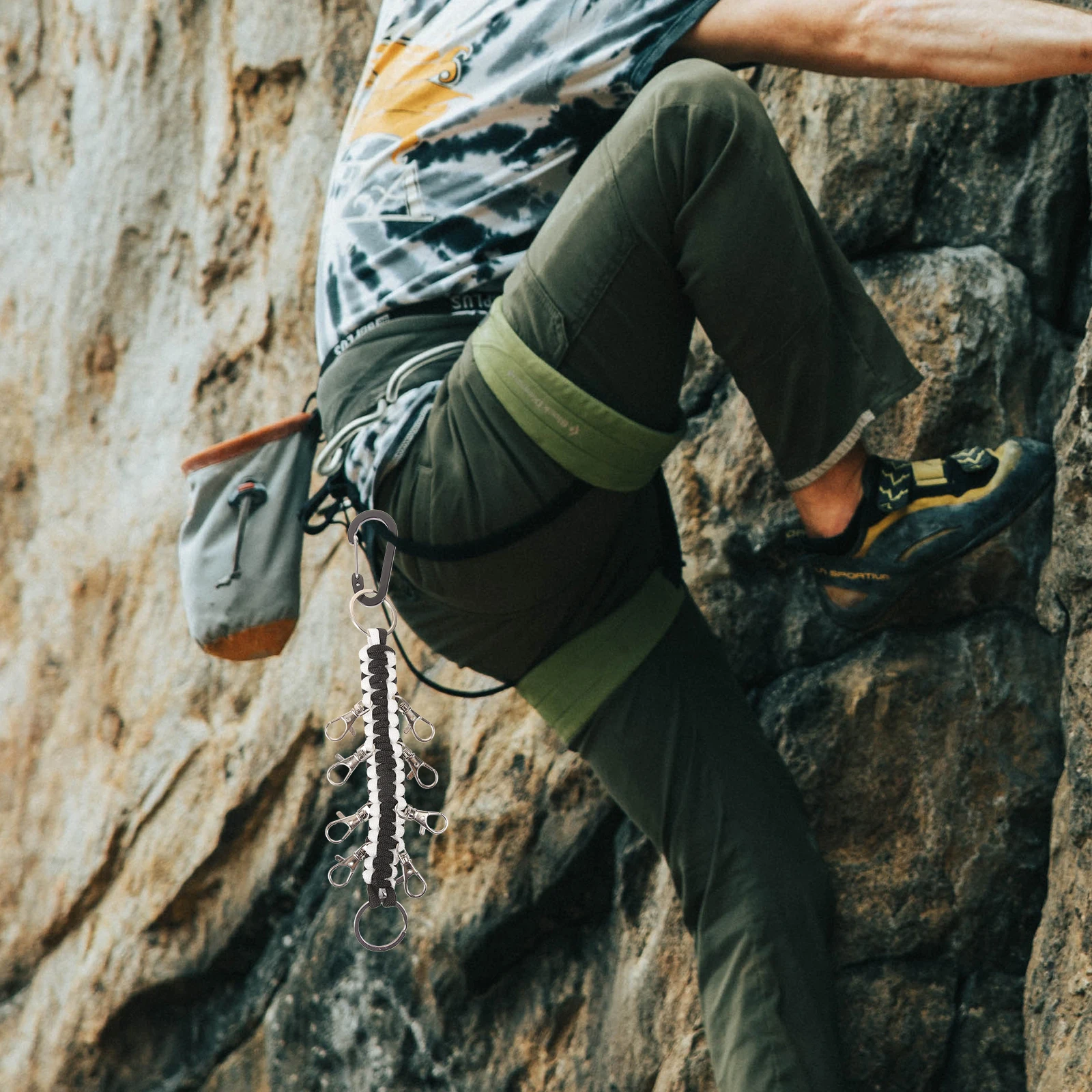 

Black White Braided Paracord Key Lanyard Heavy Duty Carabiner Clip For Keys Outdoor Camping Tool Survival Gear Hanging