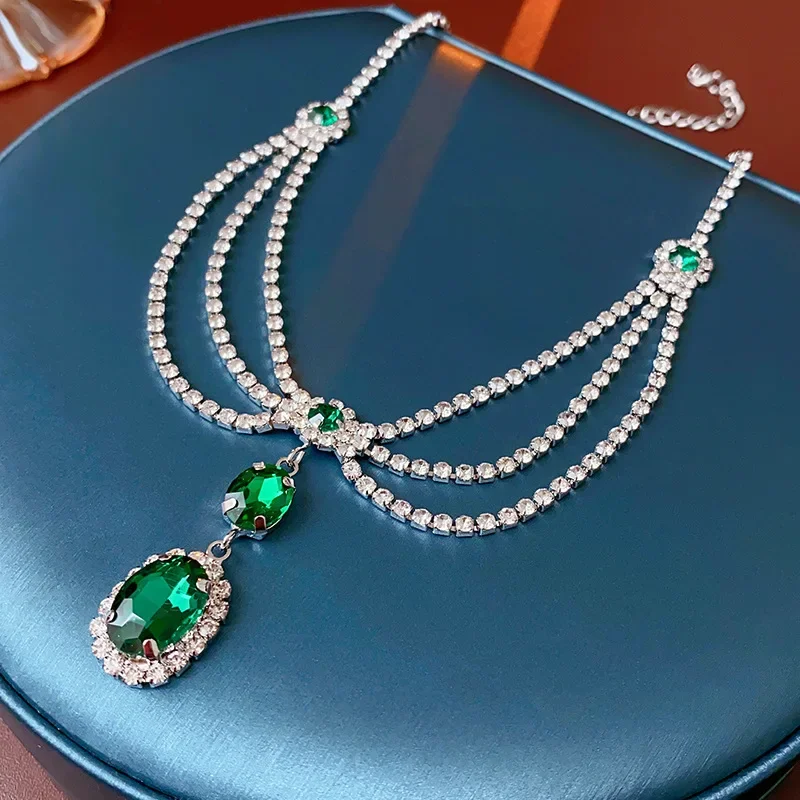 3 Pcs Green Rhinestone French Oval Pendant Necklaces Court Elegant Light Luxury Earrings Silver Needle Jewelry Sets Wholesale