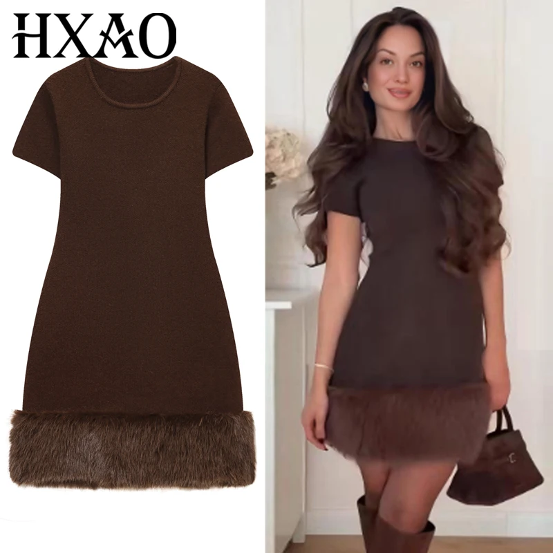 HXAO Braunes Strickkleid für Damen, Herbst 2022, lässige Damenkleider, Kunstpelz, Mini-Kurzarmkleider, elegante warme Vestidos