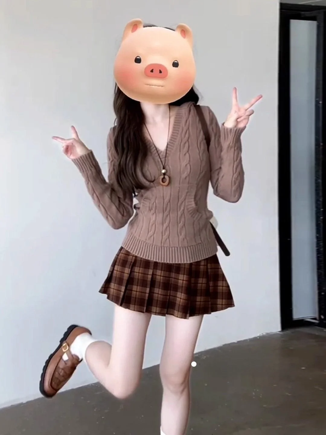 

Faionable V-Ne трикотаж женский приталенный длинный све-топ с застежкой на талии модный осенне-зимний теплый мягкий свитер кофейного цвета