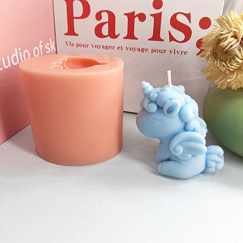 

Cute Unicorn Fondant Cake Accessories Tool Gympaste Epoxy Resin Plaster Mould Christmas Decoration Handmade Gifts Silicone Mold