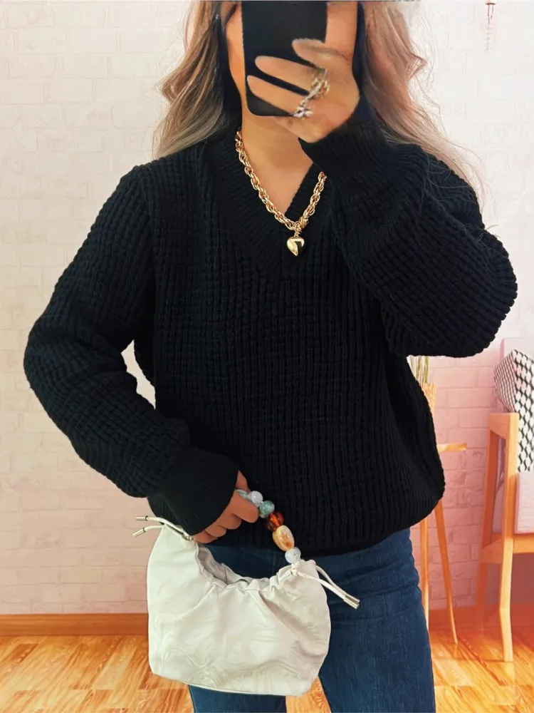 Осенне-зимний простой однотонный новый вязаный пуловер в стиле ретро, женский повседневный свободный универсальный свитер с длинными рукавами и v-образным вырезом