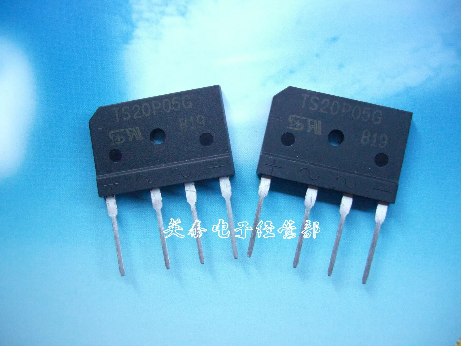 5PCS~50PCS/LOT  TS20P05G  DIP4  New original