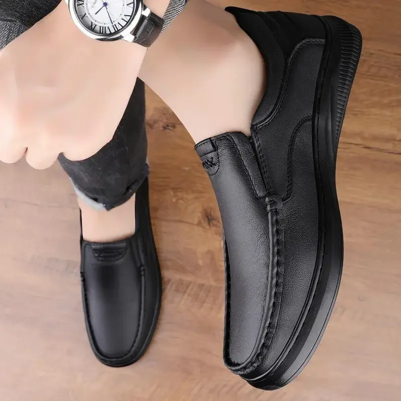 Men's shoes patent leather men's moccasin shoes genuine leather lazy one-pedal glossy casual leather shoes loafer