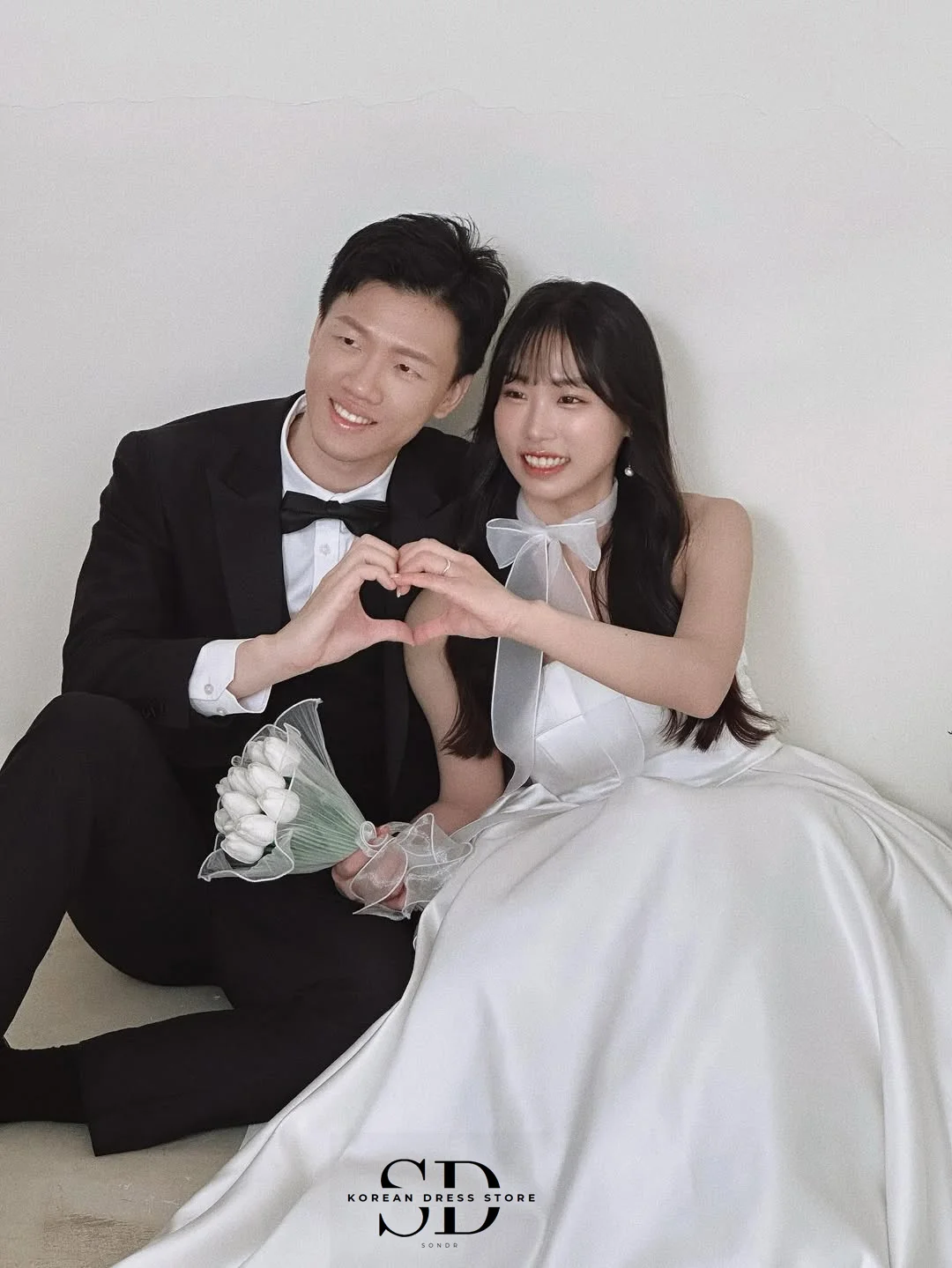 Sondr Silk Satin Korean Wedding Dresses Strapless Elegant Wedding Snap Dresses Customized A Line Corset Back Bridal Gown