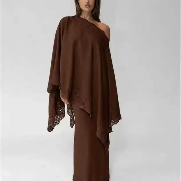 2026 Elegant Luxury Satin Cape Shrug with Delicate Lace Splicing, Soft Silky Dressy Shawl Cover Up for Wedding Evening Dinner