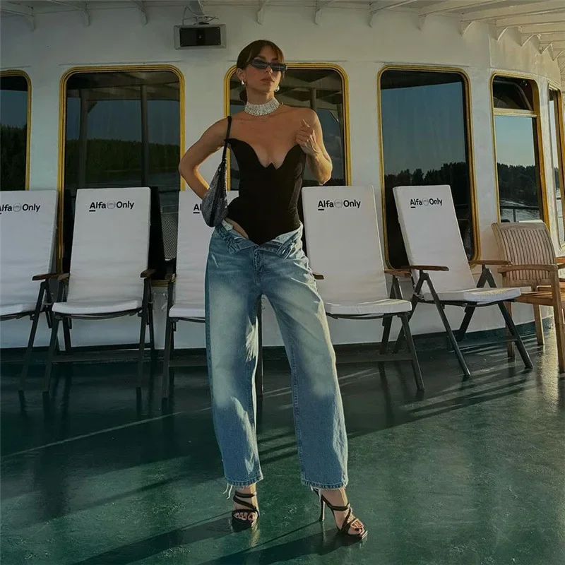 Women's Velvet Corset Bodysuit - Deep V Strapless Slim Waist Cinching Y2K Sexy Vintage Trendy All-Season Club Party Fashion tank