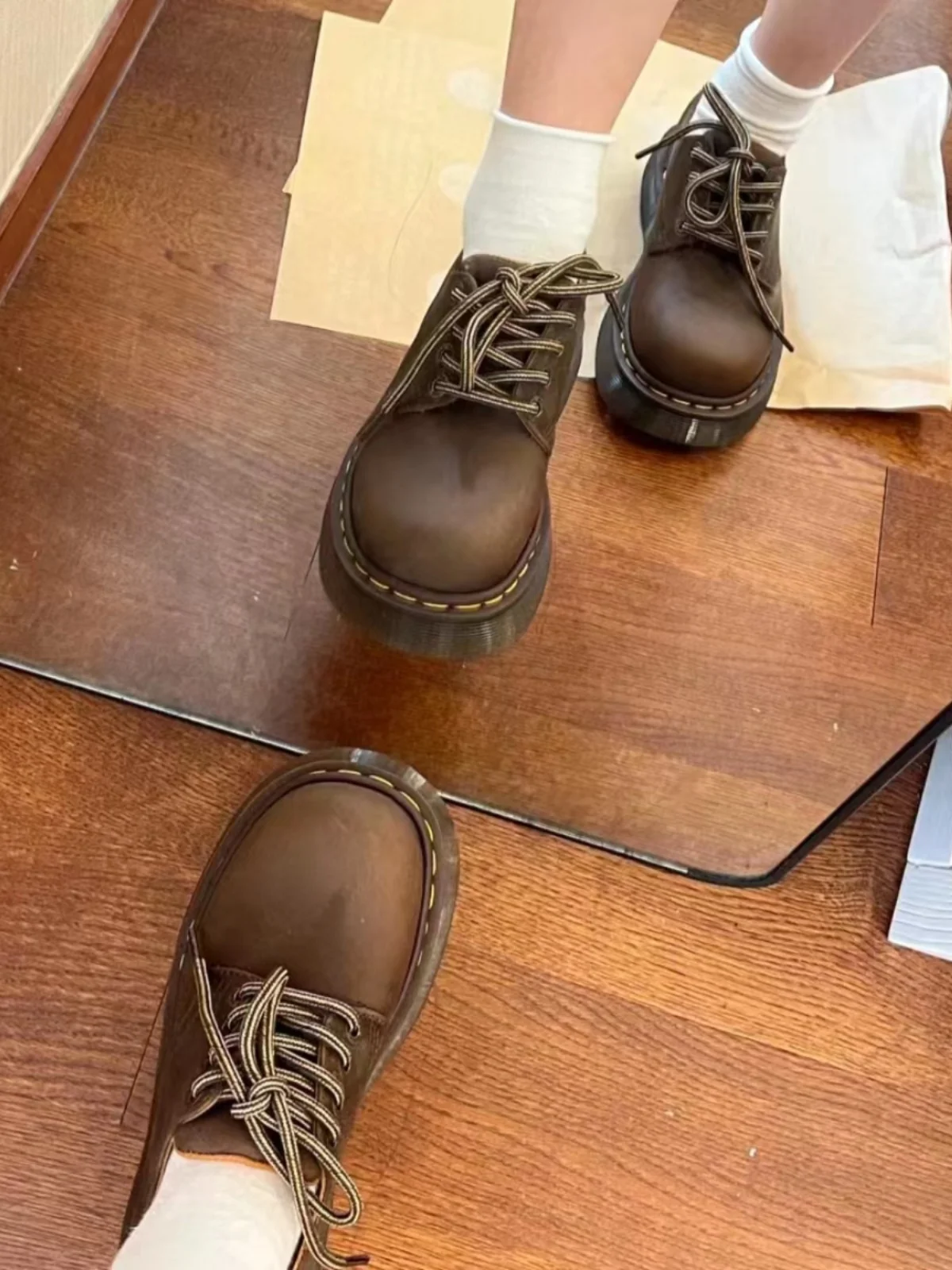 

Коричневые женские ботинки с круглым носком, модные, в стиле ретро, на шнуровке, удобные, на все сезоны