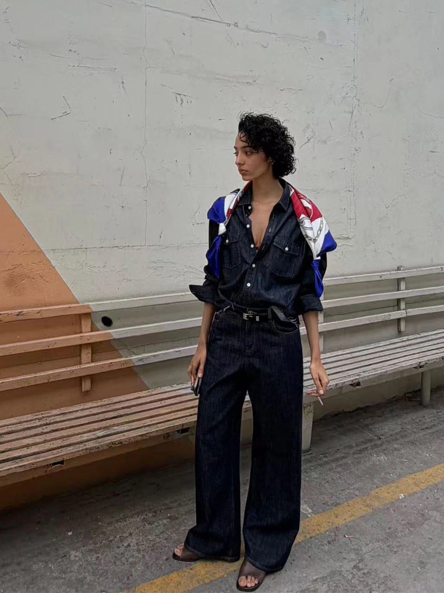 

Ayuko Vintage Original Denim Light Weight Loose Wide Leg Jeans Women's Commute Style High Waist Zipper Fly No Stretch Fabric