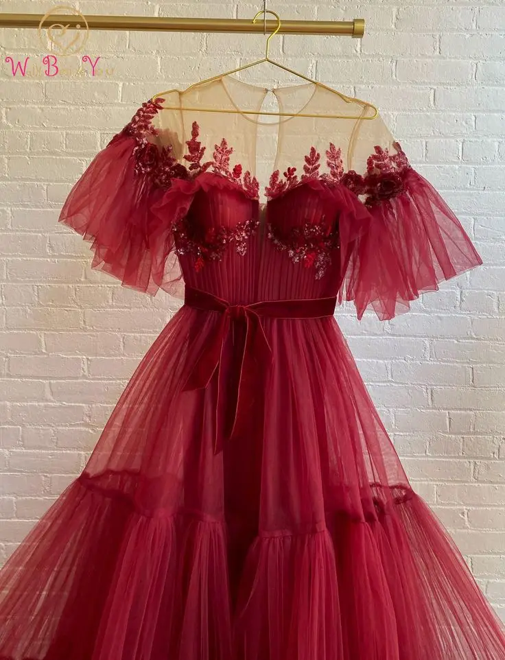 

Burgundy Evening Dresses Long Sheer Neck Hallf Sleeves Tulle Sequined Applique Pleats with Belt 2022 Long Prom Gowns Women