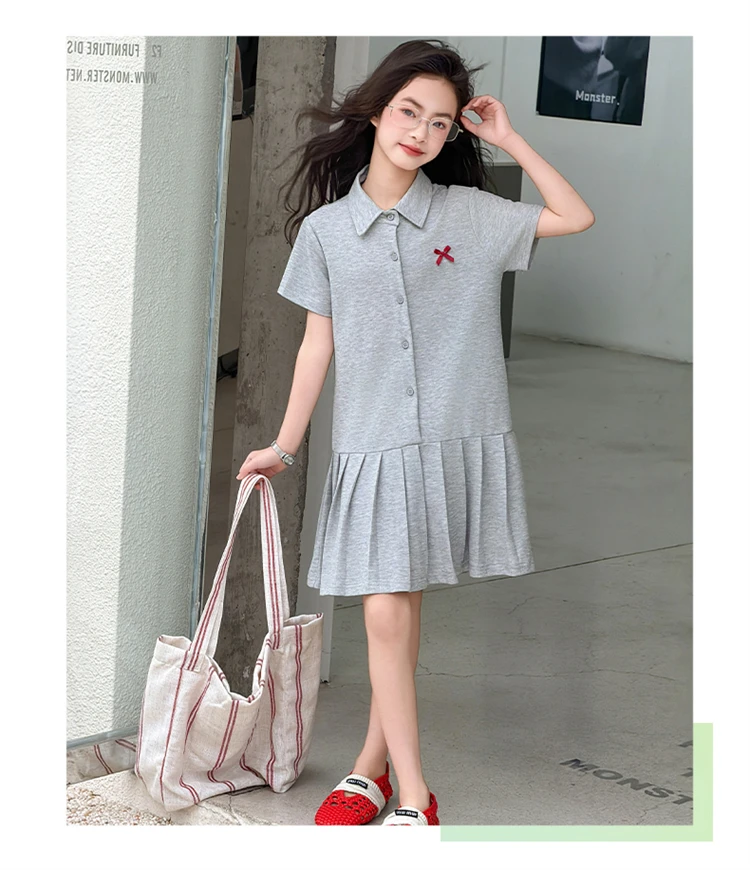 Mädchenkleid Sommer 2026 Grau Kurzarm Polokragen Plissiertes Kleid Minimalistische Kinderkleidung Passend für 110-170cm 15-50kg – Detail 6